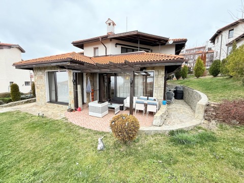 Flat 3 rooms 99 m², Nesebar, Kosharitsa, Bulgaria