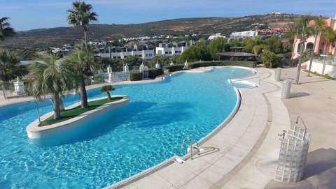 Апартамент двустаен 80 m², Манилва, Малага, Испания