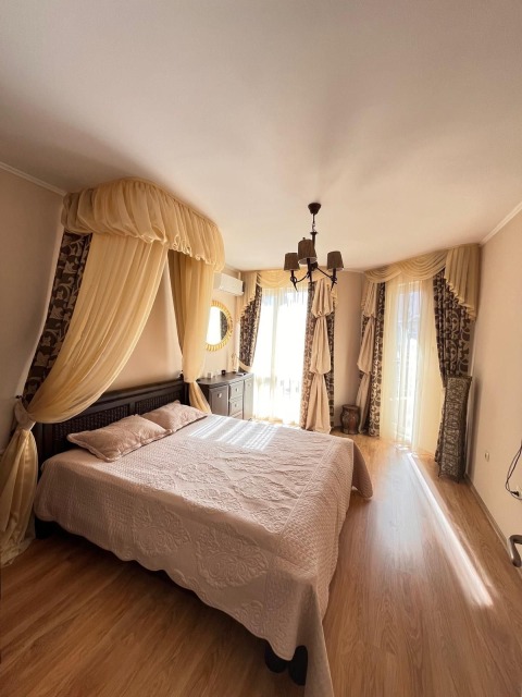 Flat 3 rooms 90 m², Nesebar, Bulgaria