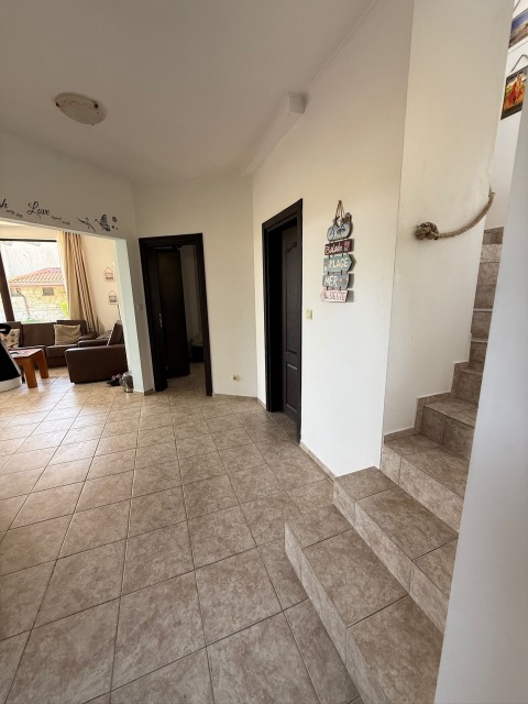 House 5 rooms 225 m², Nesebar, Kosharitsa, Bulgaria