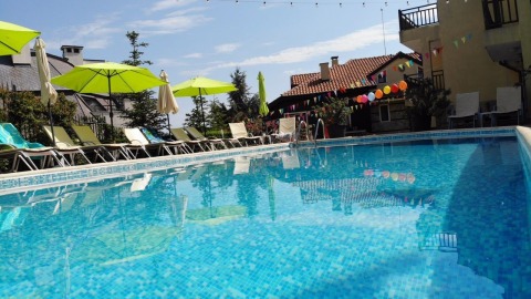 Апартамент двустаен 73 m², България