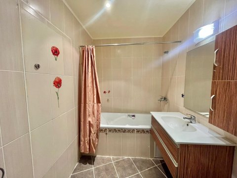 Апартамент студио 53 m², България