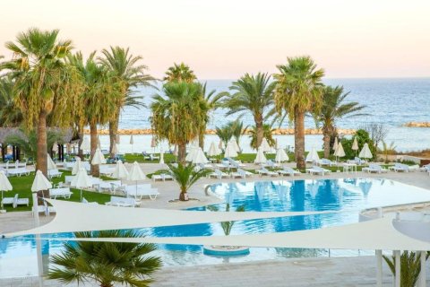Апартамент двустаен 81 m², Пафос, Кипър