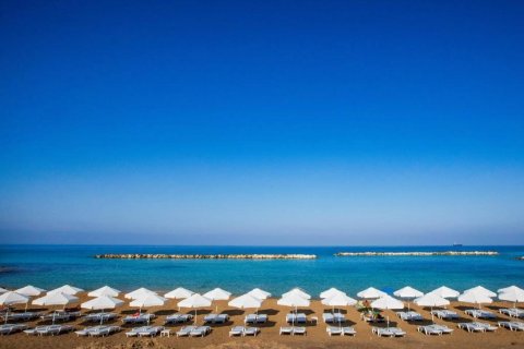 Апартамент двустаен 81 m², Пафос, Кипър