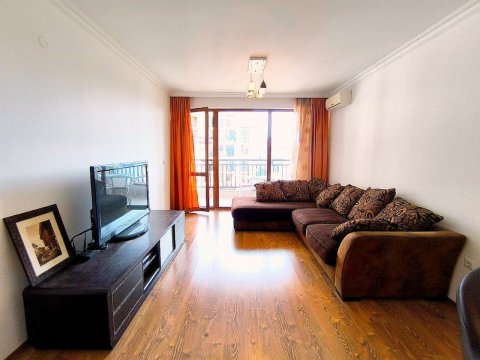 Flat 2 bedrooms + kitchen 82 m², Nesebar, Sveti Vlas, Bulgaria