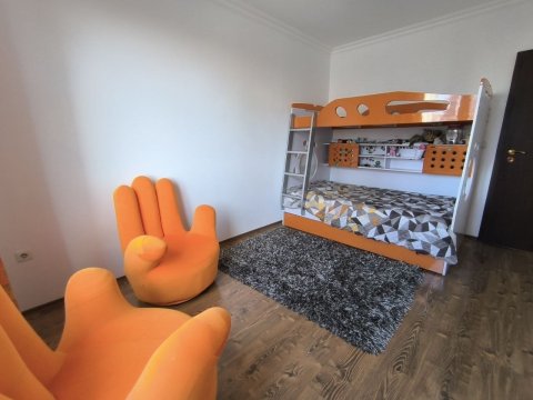 Flat 2 bedrooms + kitchen 82 m², Nesebar, Sveti Vlas, Bulgaria