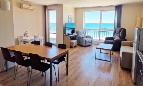Flat 3 rooms 104 m², Nesebar, Obzor, Bulgaria