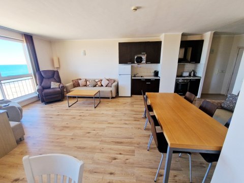 Flat 3 rooms 104 m², Nesebar, Obzor, Bulgaria
