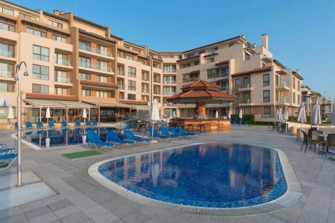 Flat 3 rooms 104 m², Nesebar, Obzor, Bulgaria