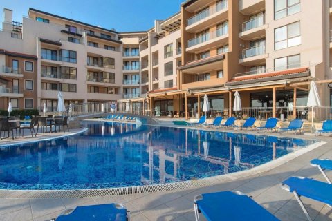 Flat 3 rooms 104 m², Nesebar, Obzor, Bulgaria