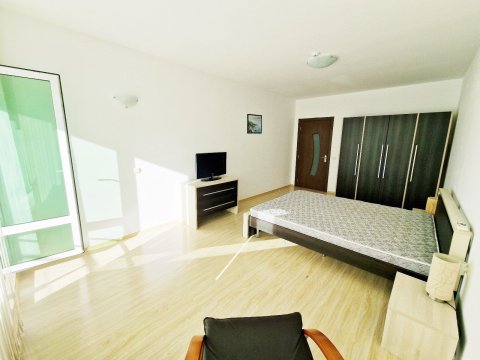 Flat 3 rooms 148 m², Byala, Byala, Bulgaria