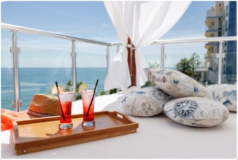 Flat 3 rooms 148 m², Byala, Byala, Bulgaria