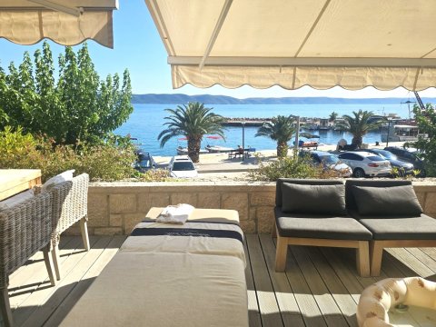 Къща 3 спални + кухня 226 m², Živogošće, Хърватия